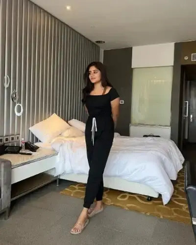 Call Girls Ashok Nagar Cash On Delivery